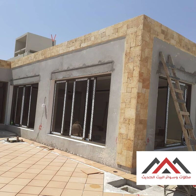بناء ملحق في الحوش الشرقية