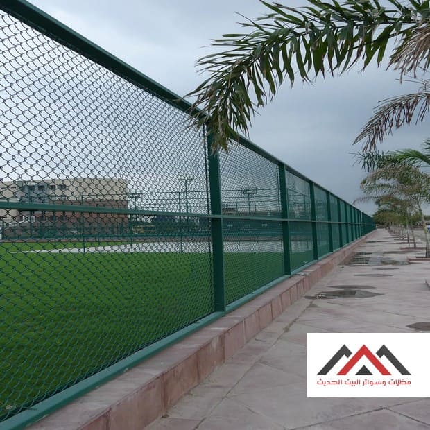 عملية تركيب شبك حديد مجلفن الخبر