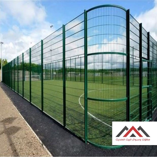 عملية تركيب سياج شبك حديد الدمام